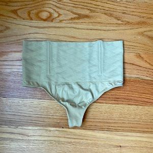 Thong shape wear